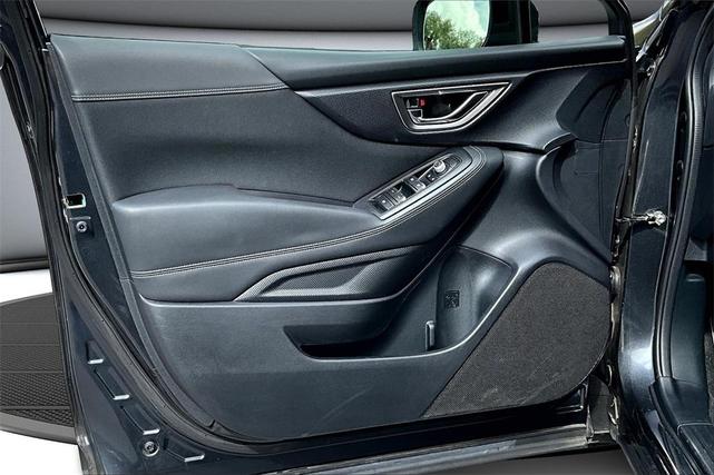 Photo of 2019 Dark Gray Metallic Subaru Forester