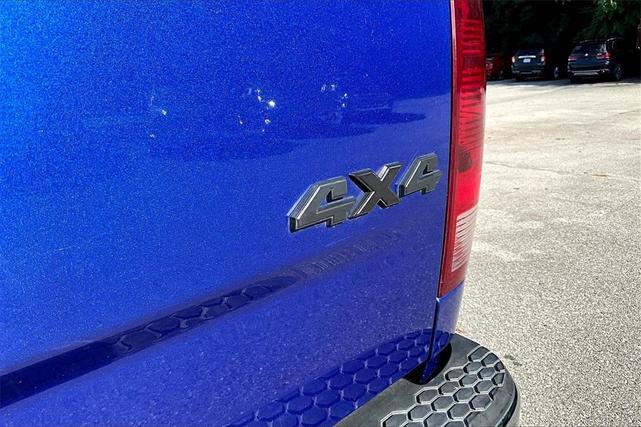 Photo of 2014 Blue Streak Pearlcoat RAM 1500