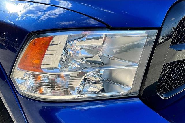 Photo of 2014 Blue Streak Pearlcoat RAM 1500