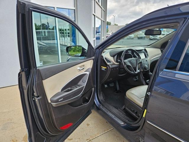 Photo of 2018 Marlin Blue Hyundai Santa Fe Sport