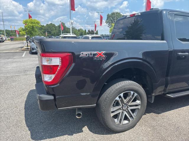 Photo of 2022 Agate Black Metallic Ford F-150
