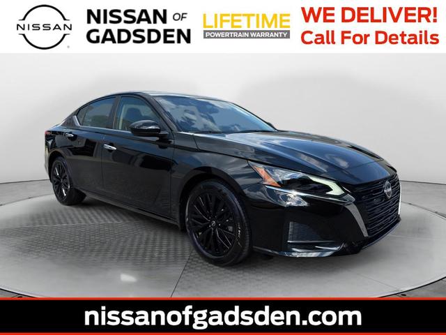 Photo of 2025 Super Black Nissan Altima