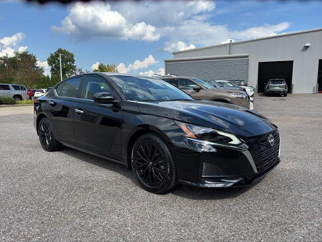 Photo of 2025 Super Black Nissan Altima