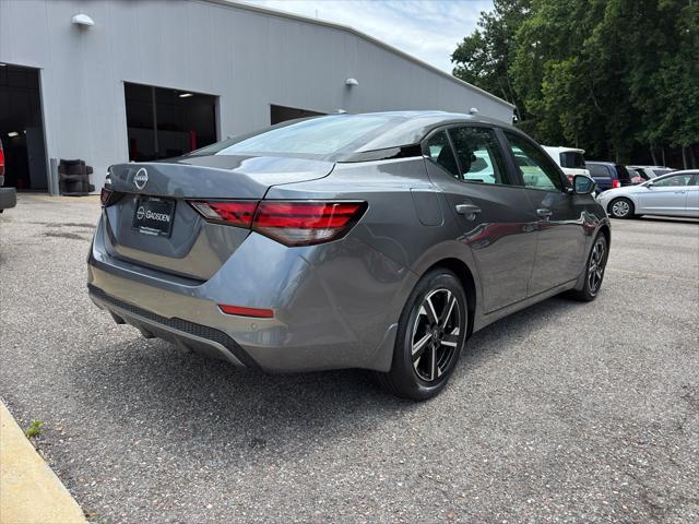 Photo of 2025 Gun Metallic Nissan Sentra