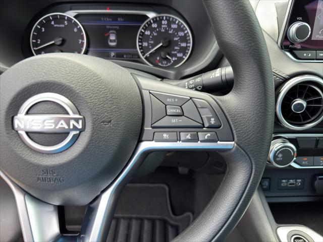 Photo of 2025 Gun Metallic Nissan Sentra
