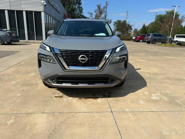 Photo of 2023 Boulder Gray Pearl Nissan Rogue