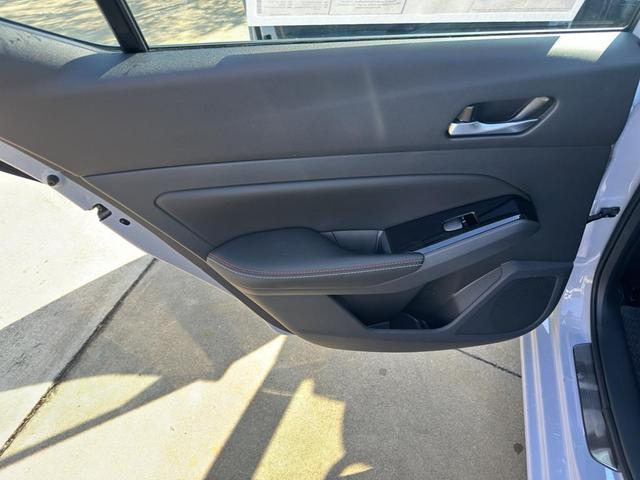 Photo of 2025 Gray Sky Pearl Nissan Altima