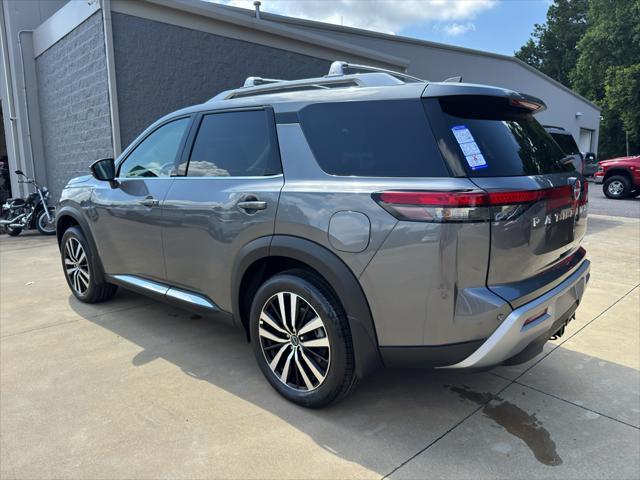 Photo of 2025 Gun Metallic Nissan Pathfinder