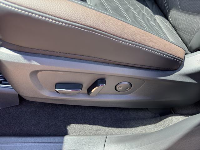 Photo of 2025 Gun Metallic Nissan Pathfinder
