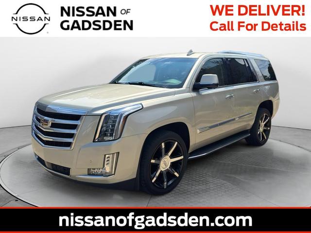 Photo of 2015 Silver Coast Metallic Cadillac Escalade