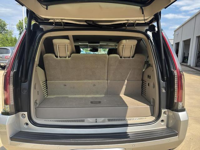 Photo of 2015 Silver Coast Metallic Cadillac Escalade