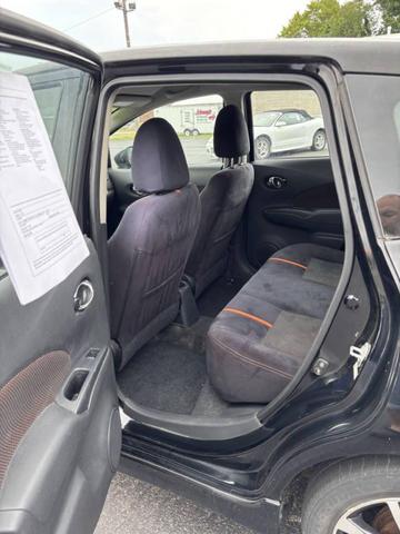 Photo of 2015 Super Black Nissan Versa Note