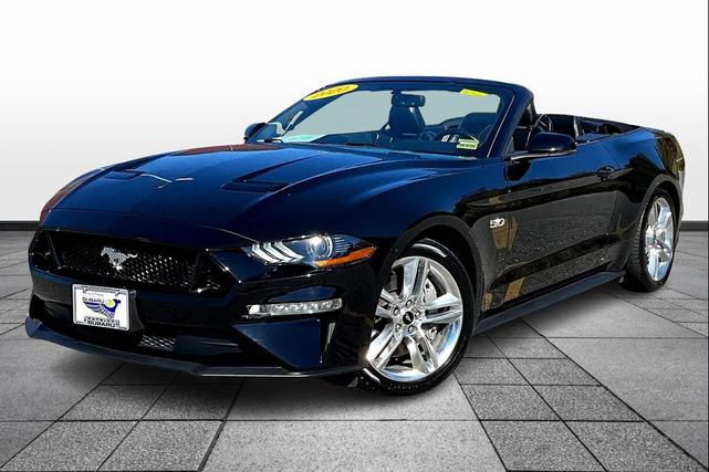 Photo of 2020 Shadow Black Ford Mustang