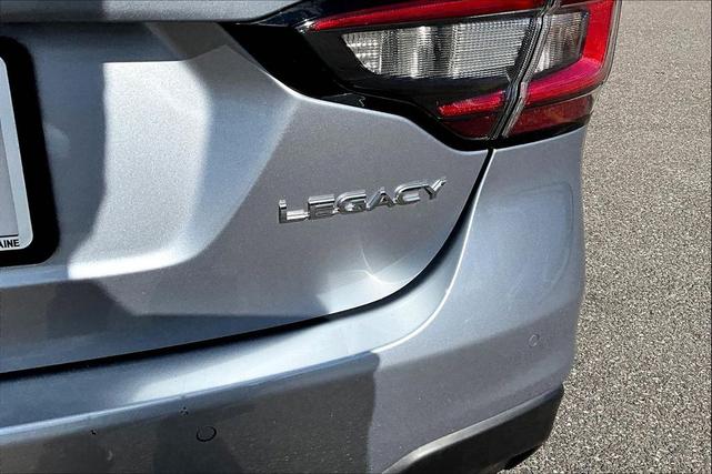 Photo of 2022 Ice Silver Metallic Subaru Legacy