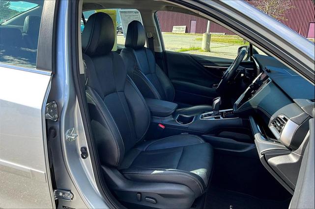 Photo of 2022 Ice Silver Metallic Subaru Legacy