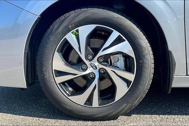 Photo of 2025 Ice Silver Metallic Subaru Legacy