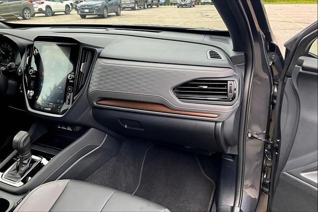 Photo of 2025 Magnetite Gray Metallic Subaru Forester