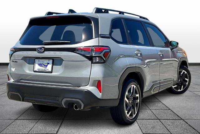 Photo of 2025 River Rock Pearl Subaru Forester