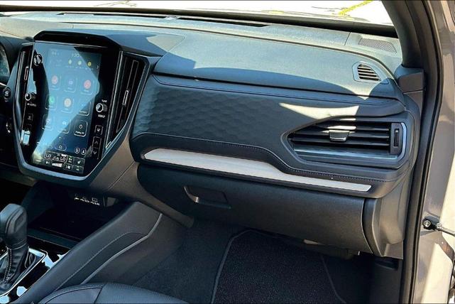 Photo of 2025 River Rock Pearl Subaru Forester
