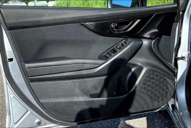 Photo of 2023 Ice Silver Metallic Subaru Impreza