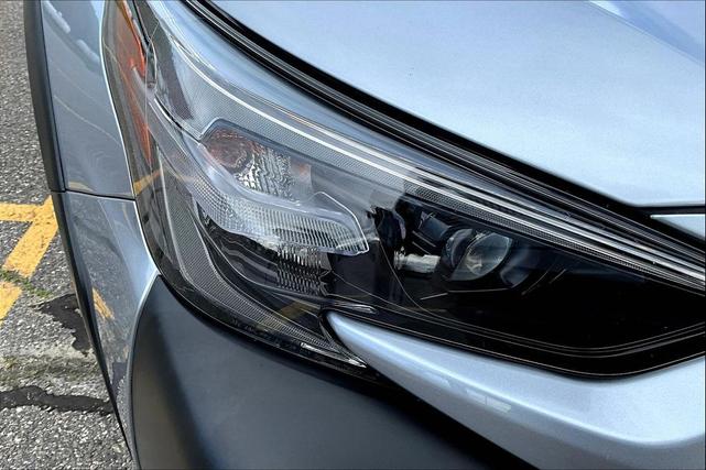 Photo of 2025 Ice Silver Metallic Subaru Outback