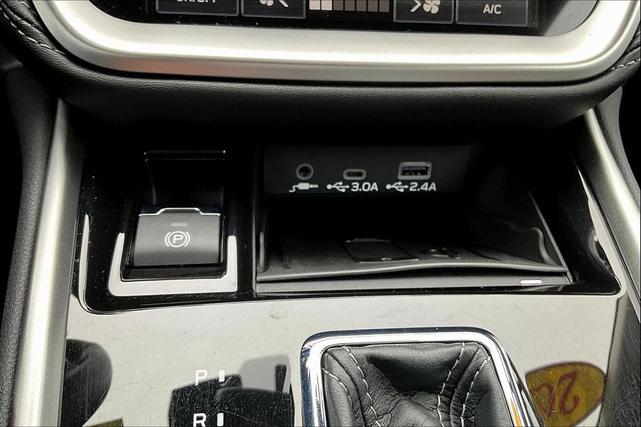 Photo of 2025 Ice Silver Metallic Subaru Outback