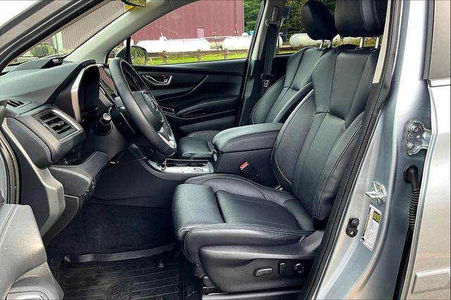 Photo of 2023 Ice Silver Metallic Subaru Ascent
