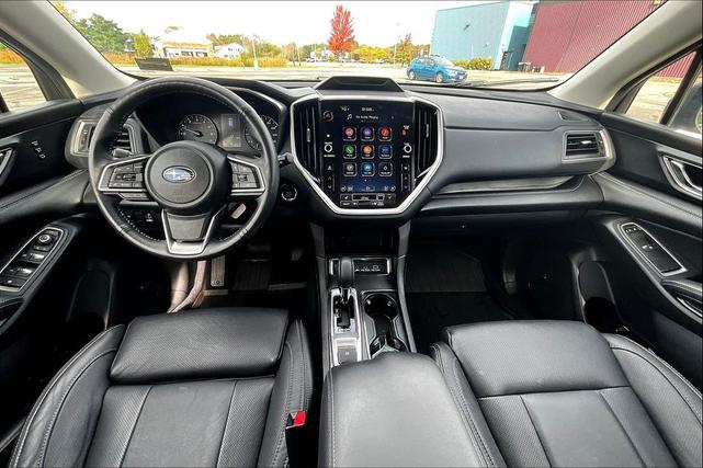 Photo of 2023 Ice Silver Metallic Subaru Ascent