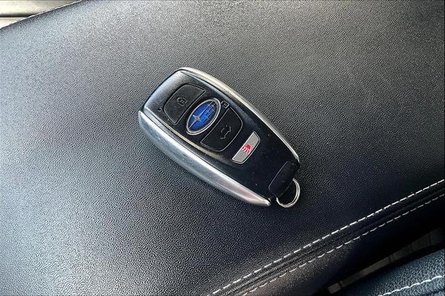 Photo of 2022 Abyss Blue Pearl Subaru Ascent