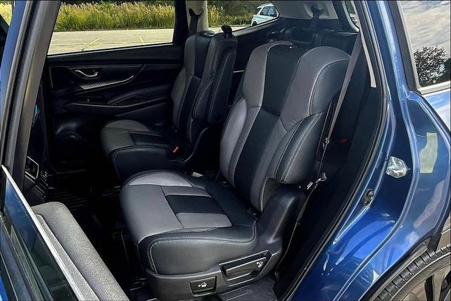 Photo of 2022 Abyss Blue Pearl Subaru Ascent