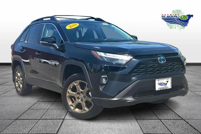 Photo of 2024 Midnight Black Metallic Toyota RAV4 Hybrid