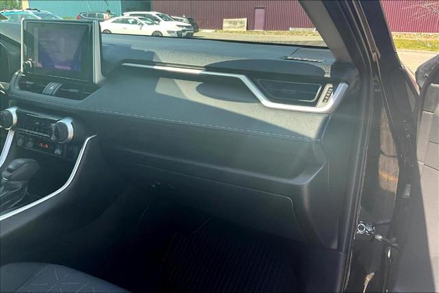 Photo of 2024 Midnight Black Metallic Toyota RAV4 Hybrid