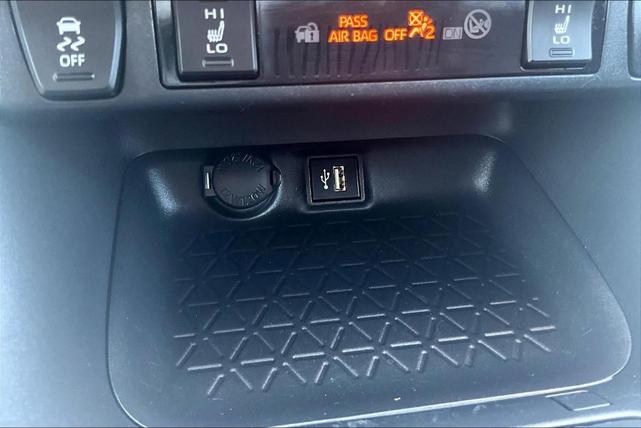 Photo of 2024 Midnight Black Metallic Toyota RAV4 Hybrid