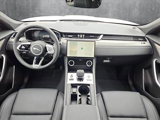 Photo of 2026 Fuji White Jaguar F-PACE