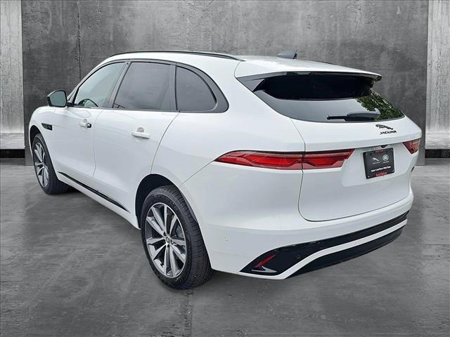 Photo of 2026 Fuji White Jaguar F-PACE