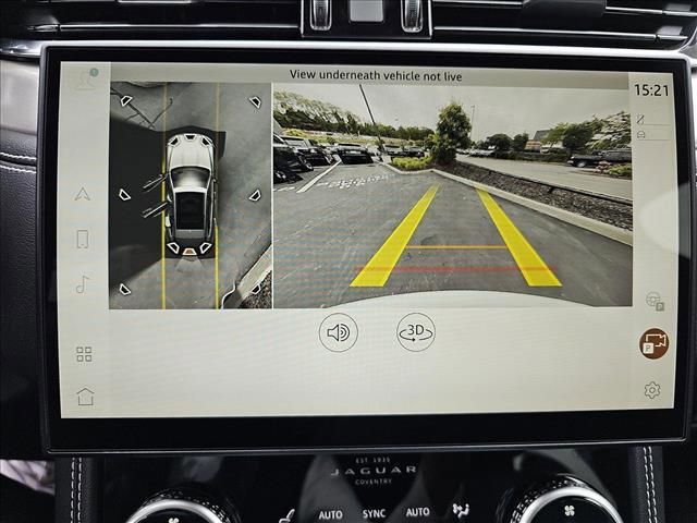 Photo of 2026 Fuji White Jaguar F-PACE