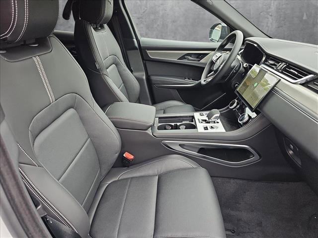 Photo of 2026 Fuji White Jaguar F-PACE