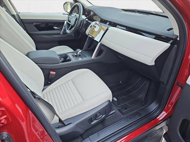 Photo of 2025 Firenze Red Metallic Land Rover Discovery Sport