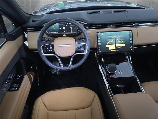 Photo of 2025 Eiger Grey Metallic Land Rover Range Rover Sport