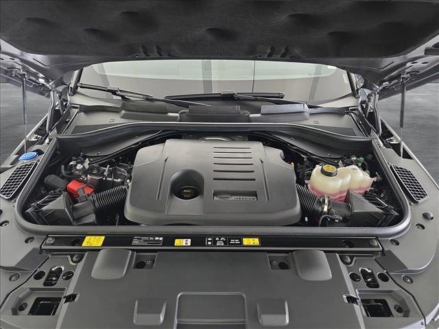 Photo of 2025 Eiger Grey Metallic Land Rover Range Rover Sport