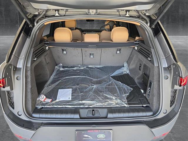 Photo of 2025 Eiger Grey Metallic Land Rover Range Rover Sport