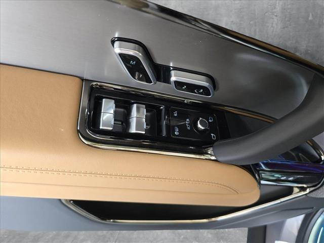 Photo of 2025 Eiger Grey Metallic Land Rover Range Rover Sport