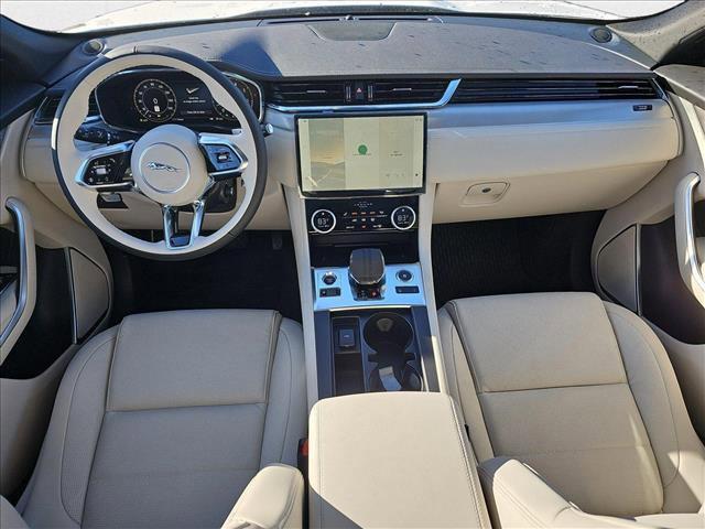 Photo of 2025 Ostuni Pearl White Metallic Jaguar F-PACE