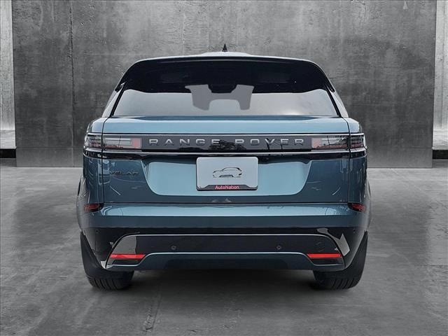 Photo of 2026 Giola Green Metallic Land Rover Range Rover Velar