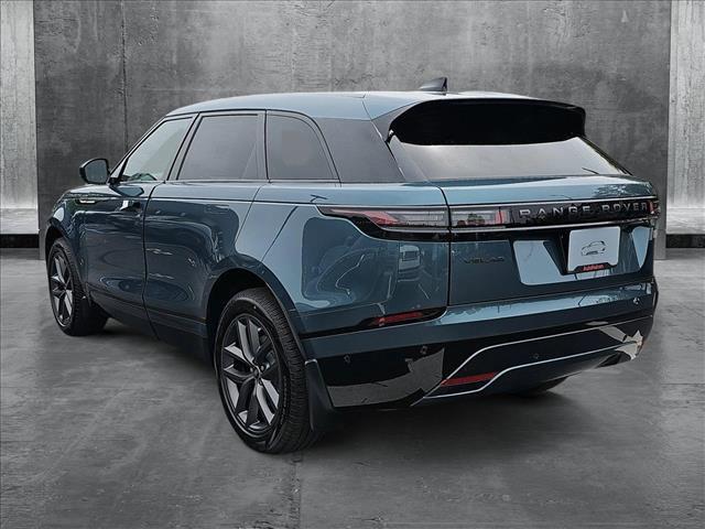 Photo of 2026 Giola Green Metallic Land Rover Range Rover Velar