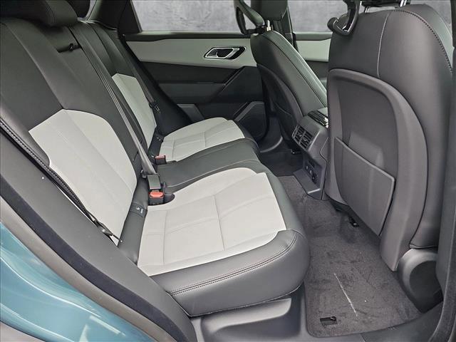 Photo of 2026 Giola Green Metallic Land Rover Range Rover Velar