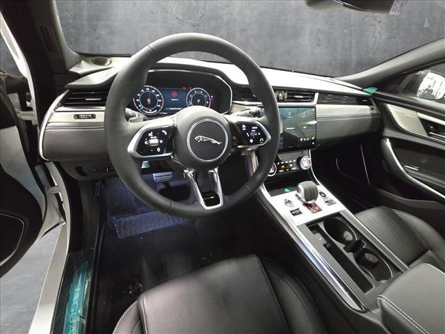 Photo of 2024 Fuji White Jaguar XF