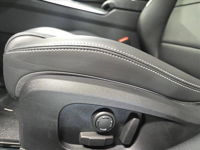 Photo of 2024 Fuji White Jaguar XF