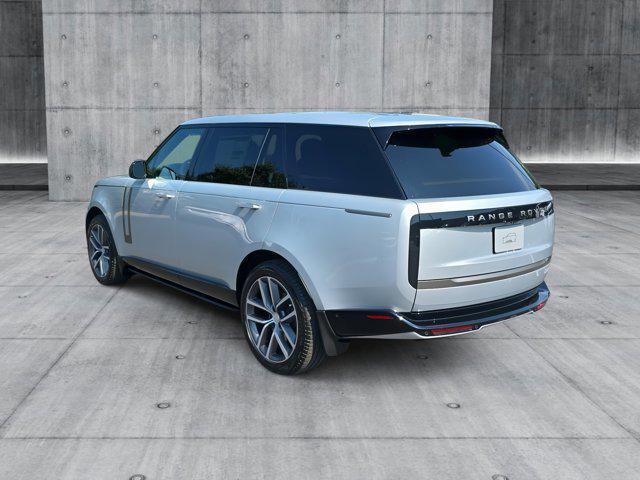 Photo of 2025 Hakuba Silver Metallic Land Rover Range Rover