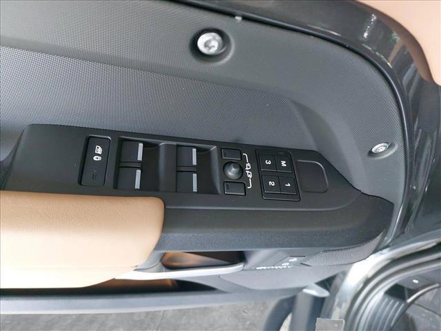 Photo of 2025 Carpathian Grey Premium Metallic Land Rover Defender